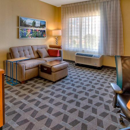 Towneplace Suites Oklahoma City Airport Exterior photo